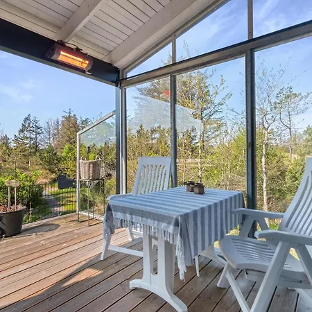 Vakantiehuis Beautiful In With 1 Bedrooms Blokhus
